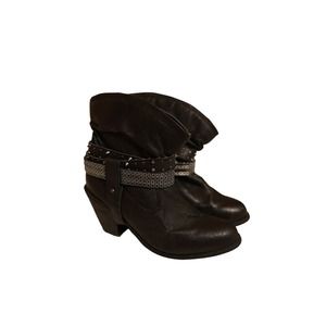 Santa Fe Boot Company black heeled booties western‎ silver studded sz 10